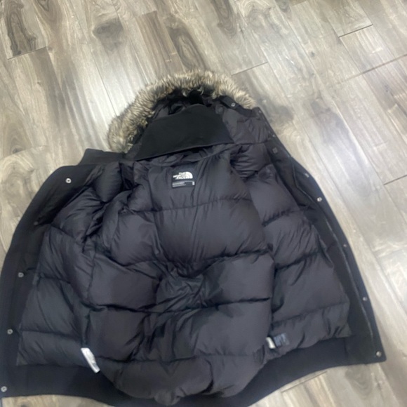 North face jacket - Picture 5 of 7